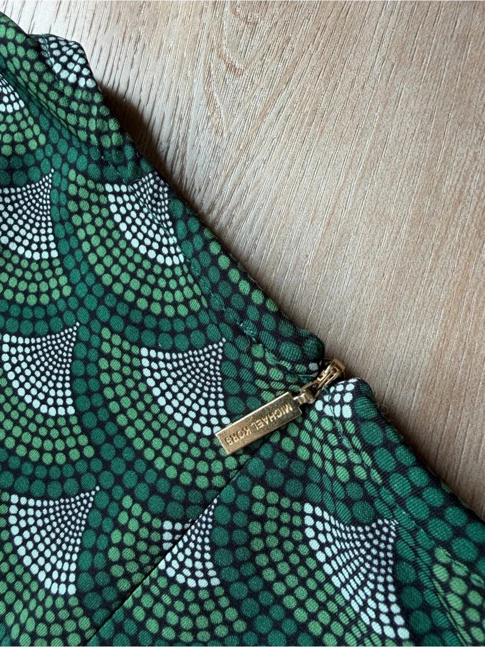Michael Kors 1X Green Art Deco Print Long Sleeve Dress